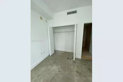 234 NE 3rd St #1701, Miami, FL 33132 - Photo 13