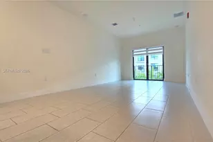 8167 NW 41st St, Doral, FL 33166 - Photo 17