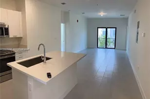 8167 NW 41st St, Doral, FL 33166 - Photo 11