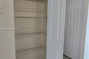 8167 NW 41st St, Doral, FL 33166 - Photo 21