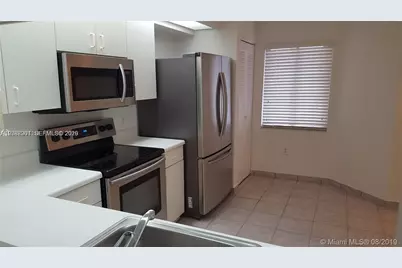 1650 SW 124th Ter #204D, Pembroke Pines, FL 33027 - Photo 5