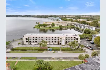 18900 NE 14th Ave #D308, Miami, FL 33179 - Photo 19
