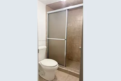 17890 W Dixie Hwy 215 Hwy #215, North Miami Beach, FL 33160 - Photo 15