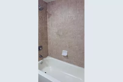 17890 W Dixie Hwy 215 Hwy #215, North Miami Beach, FL 33160 - Photo 13