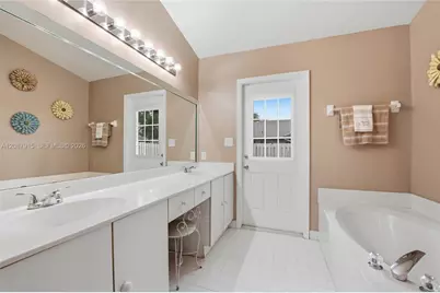 5346 NW 99th Way, Coral Springs, FL 33076 - Photo 29