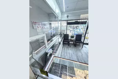 Jewelry & Pawn Shop, Hialeah, FL 33010 - Photo 3