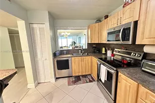 3910 Inverrary Blvd, Lauderhill, FL 33319 - Photo 7
