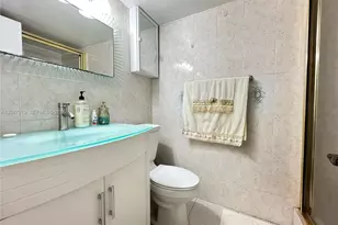 3910 Inverrary Blvd, Lauderhill, FL 33319 - Photo 9