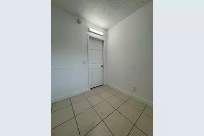 325 NW 15th St #5, Pompano Beach, FL 33060 - Photo 9