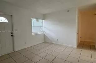 325 NW 15th St, Pompano Beach, FL 33060 - Photo 1