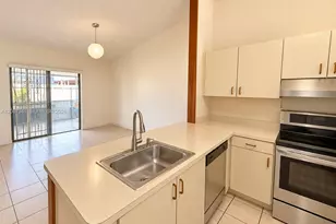 12796 NW 102nd Ct, Hialeah Gardens, FL 33018 - Photo 9