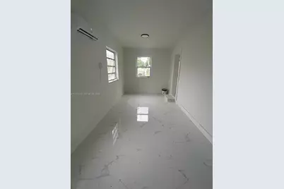 3070 NW 97th St, Miami, FL 33147 - Photo 3