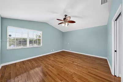 20141 NW 10th St, Pembroke Pines, FL 33029 - Photo 25