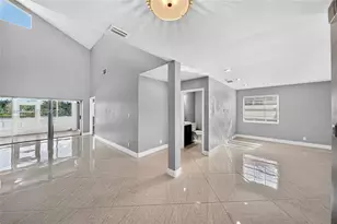 20141 NW 10th St, Pembroke Pines, FL 33029 - Photo 7