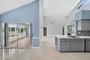 20141 NW 10th St, Pembroke Pines, FL 33029 - Photo 3