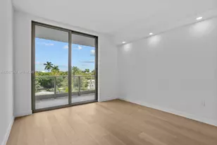 2200 Brickell Ave, Miami, FL 33129 - Photo 13