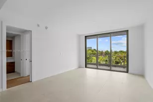 2200 Brickell Ave, Miami, FL 33129 - Photo 11