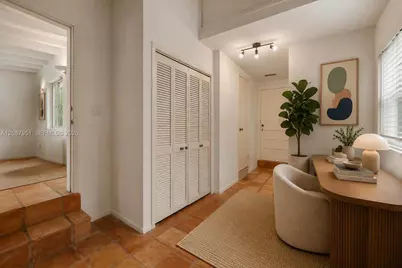 836 Alberca St, Coral Gables, FL 33134 - Photo 13