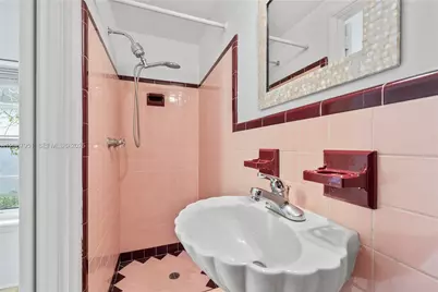 836 Alberca St, Coral Gables, FL 33134 - Photo 47