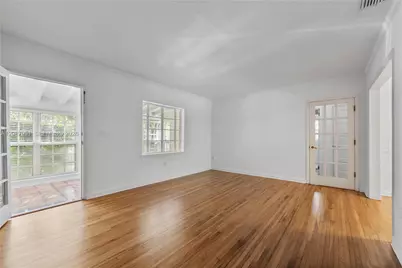 836 Alberca St, Coral Gables, FL 33134 - Photo 11