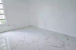 9682 Fontainebleau Blvd, Miami, FL 33172 - Photo 9