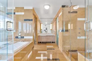 3737 Collins Ave, Miami Beach, FL 33140 - Photo 15