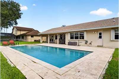 19960 NW 2nd St, Pembroke Pines, FL 33029 - Photo 59