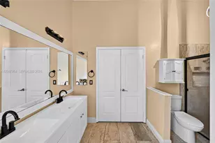 19960 NW 2nd St, Pembroke Pines, FL 33029 - Photo 47