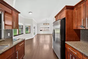 19960 NW 2nd St, Pembroke Pines, FL 33029 - Photo 3