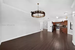 19960 NW 2nd St, Pembroke Pines, FL 33029 - Photo 27