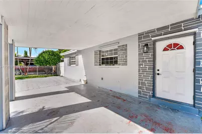 730 N 64th Ave, Hollywood, FL 33024 - Photo 5