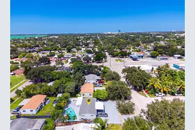 730 N 64th Ave, Hollywood, FL 33024 - Photo 27