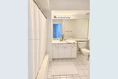 1330 West Ave #702, Miami Beach, FL 33139 - Photo 9