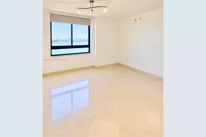 1330 West Ave #702, Miami Beach, FL 33139 - Photo 7