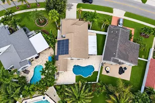 17542 NW 12th St, Pembroke Pines, FL 33029 - Photo 1