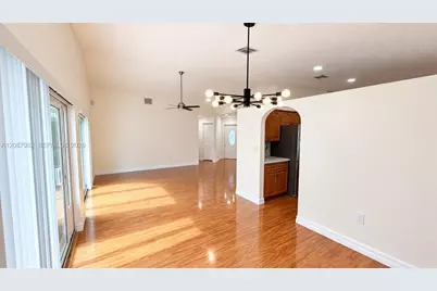 17542 NW 12th St, Pembroke Pines, FL 33029 - Photo 13