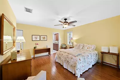 6581 Falconsgate Ave, Davie, FL 33331 - Photo 21
