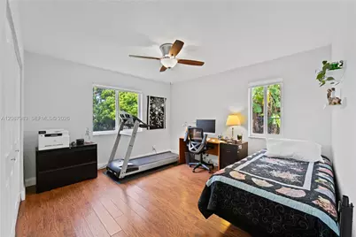 6581 Falconsgate Ave, Davie, FL 33331 - Photo 29