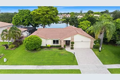 6581 Falconsgate Ave, Davie, FL 33331 - Photo 3