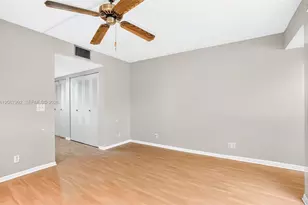 12501 SW 14th St, Pembroke Pines, FL 33027 - Photo 11