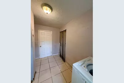 2118 NW 83rd St, Miami, FL 33147 - Photo 47