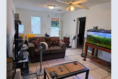 2118 NW 83rd St, Miami, FL 33147 - Photo 27