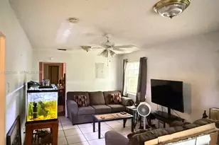 2118 NW 83rd St, Miami, FL 33147 - Photo 15