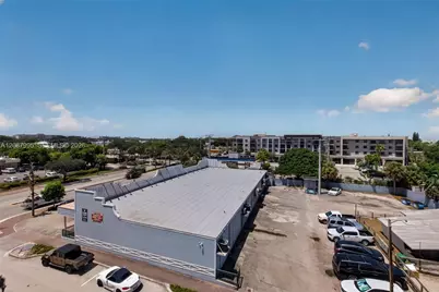 4100 SW 64th Ave #408, Davie, FL 33314 - Photo 29