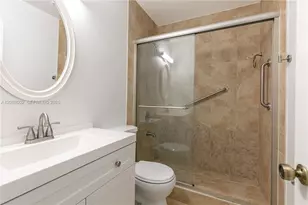 5741 Riverside Dr, Coral Springs, FL 33067 - Photo 29