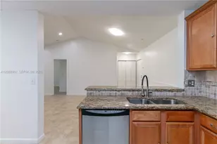 5741 Riverside Dr, Coral Springs, FL 33067 - Photo 15