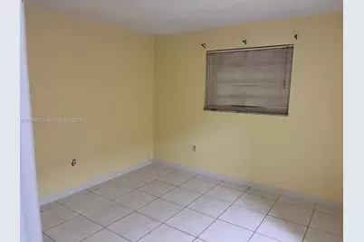 1525 NW 19th Ter #24, Miami, FL 33125 - Photo 11