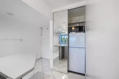 100 Lincoln Rd #515, Miami Beach, FL 33139 - Photo 13