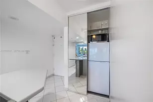100 Lincoln Rd, Miami Beach, FL 33139 - Photo 13