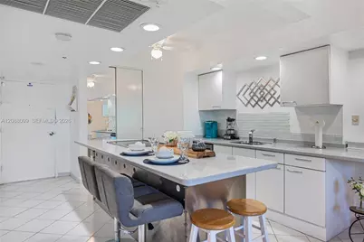 100 Lincoln Rd #515, Miami Beach, FL 33139 - Photo 9